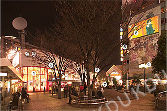 図3-2　調査地区の夜間景観写真と輝度測定ポイント(三宮駅北側)　三宮駅北側地区A