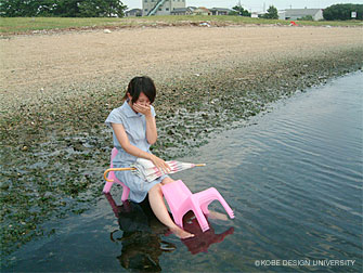 写真2　貸し椅子利用風景1