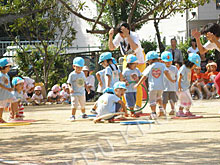 写真27　愛情いっぱいTシャツで運動会