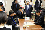 図13　世界アマチュア囲碁選手権東京大会でのエキジビションの様子。