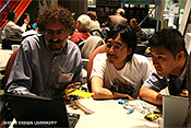 図1-2　ものづくりワークショップ事例(2)　Scratch@MIT, MIT Media Lab. 2008